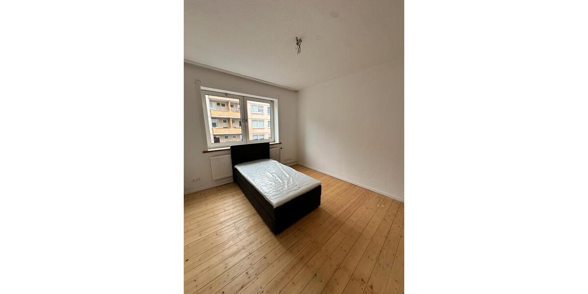Etagenwohnung Hannover Vahrenwald-List - 1 Zimmer, 19 m&sup2;, 490&euro; | Angebot:26019400