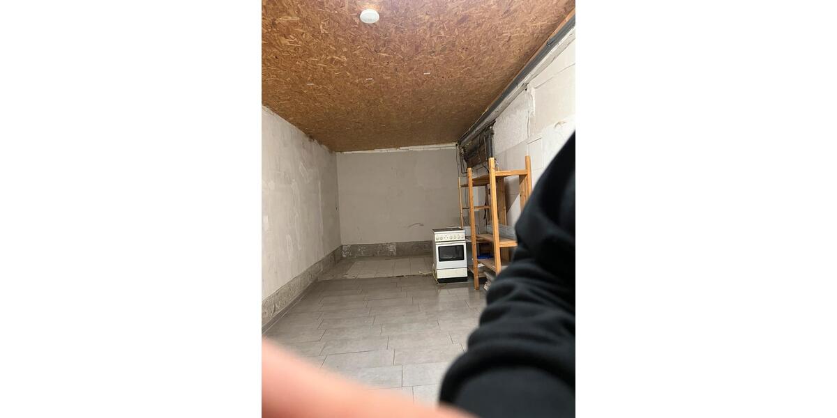 Gewerbefläche 110 m2 2 PKW Stellplätze zimmer
