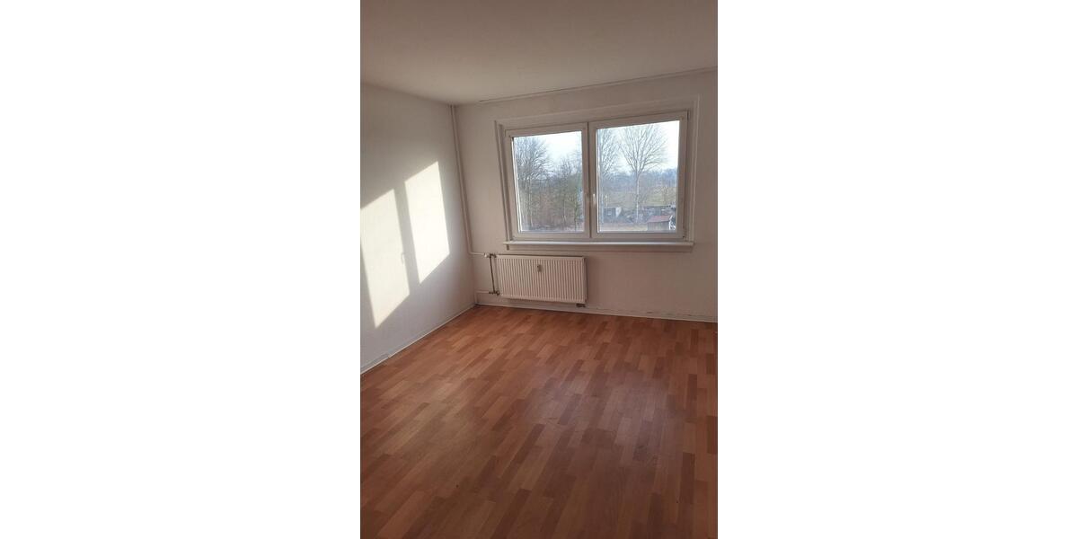 Etagenwohnung Zehdenick - 3 Zimmer, 68 m&sup2;, 420&euro; | Angebot:25751488