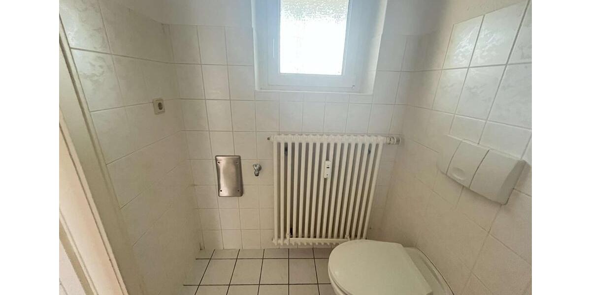 Erdgeschoßwohnung Hainichen - 1 Zimmer, 24 m&sup2;, 141&euro; | Angebot:26086389