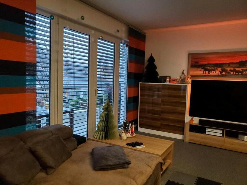 Helle & renovierte Wohnung in bester Lage in Dreis-Tiefenbach