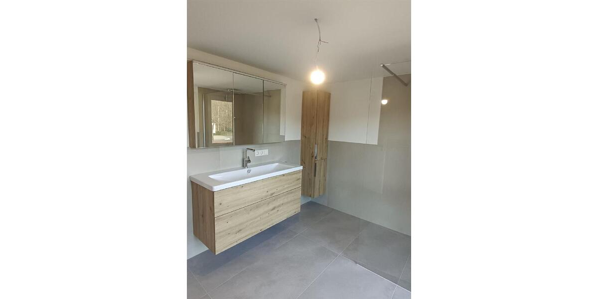 Etagenwohnung Attendorn - 2 Zimmer, 72 m&sup2;, 850&euro; | Angebot:24814112