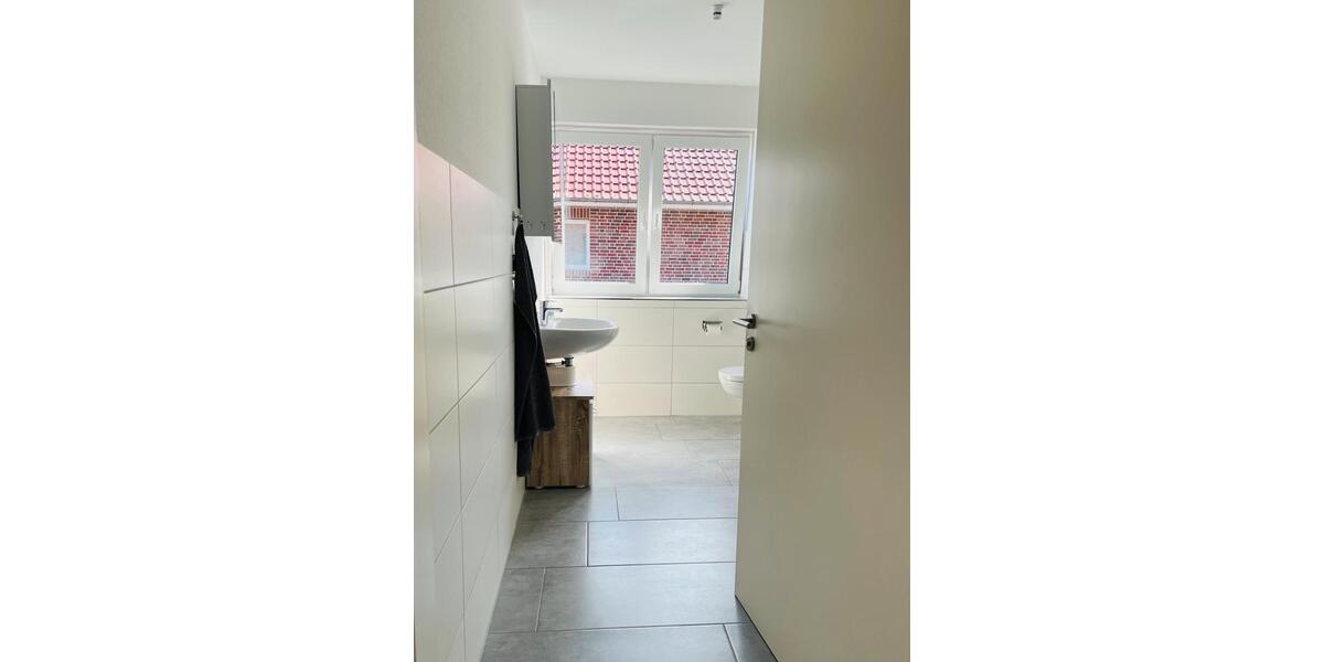 Etagenwohnung Lingen (Ems) - 3 Zimmer, 72 m&sup2;, 890&euro; | Angebot:26049037