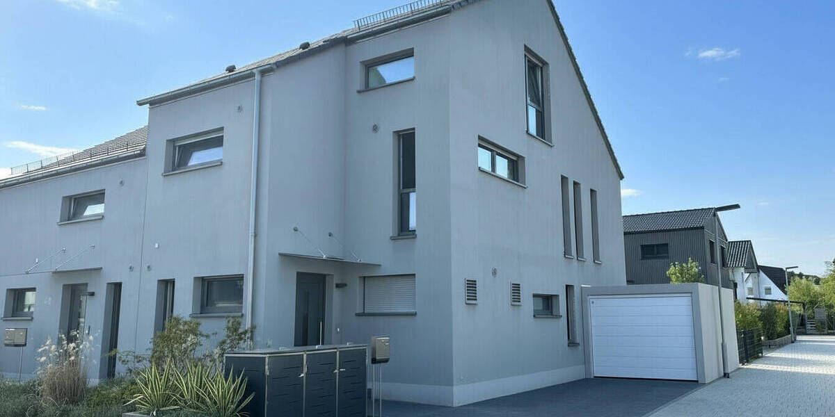 Doppelhaushälfte Einhausen - 5 Zimmer, 175 m&sup2;, 1.990&euro; | Angebot:26204829