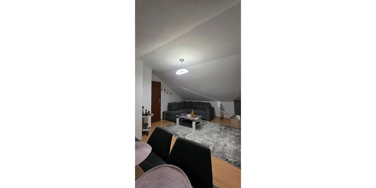 Etagenwohnung Dettingen an der Erms - 2 Zimmer, 50 m&sup2;, 800&euro; | Angebot:25175368