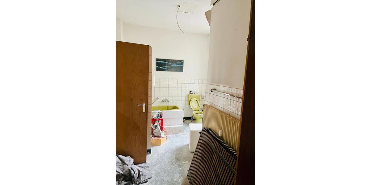 Etagenwohnung Oberhausen - 3 Zimmer, 90 m&sup2;, 800&euro; | Angebot:26592516