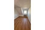 Dachgeschoßwohnung Eltville am Rhein Erbach - 3 Zimmer, 90 m&sup2;, 1.150&euro; | Angebot:26554702
