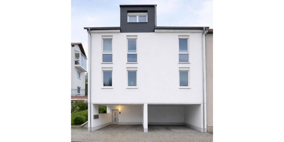 Dachgeschoßwohnung Sankt Ingbert - 2 Zimmer, 71 m&sup2;, 730&euro; | Angebot:25904967