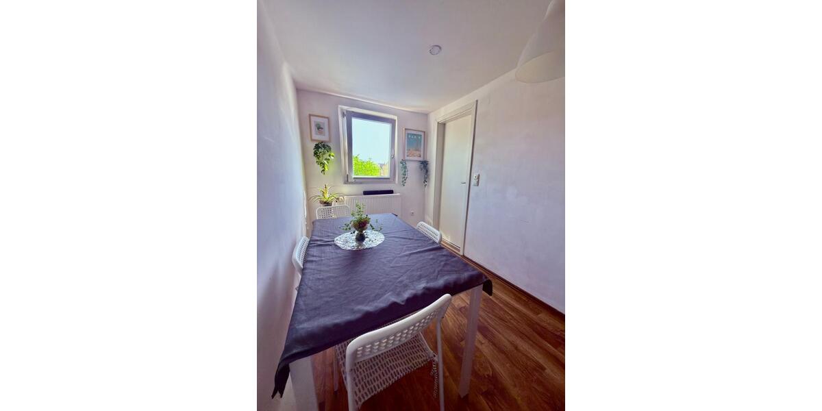 Etagenwohnung Forchheim - 2.5 Zimmer, 70 m&sup2;, 695&euro; | Angebot:26677225