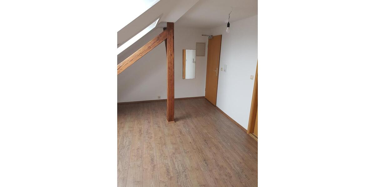 Dachgeschoßwohnung Torgau - 1 Zimmer, 46 m&sup2;, 375&euro; | Angebot:26490611