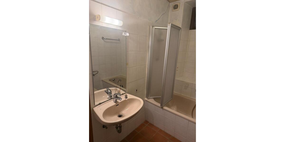 Erdgeschoßwohnung Euskirchen Dom-Esch - 1 Zimmer, 34 m&sup2;, 330&euro; | Angebot:26536621