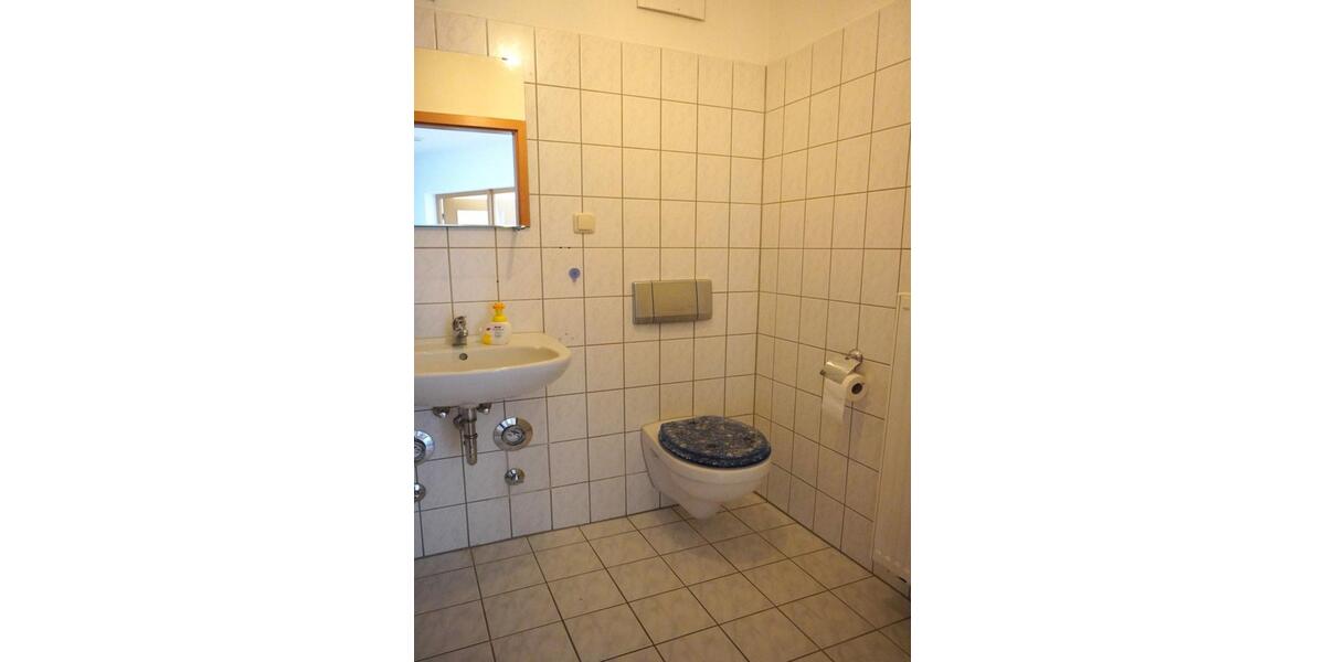 Etagenwohnung Biederitz - 3 Zimmer, 84 m&sup2;, 480&euro; | Angebot:26070734