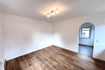 Einfamilienhaus Oberdachstetten - 8 Zimmer, 173 m&sup2;, 1.200&euro; | Angebot:26657158
