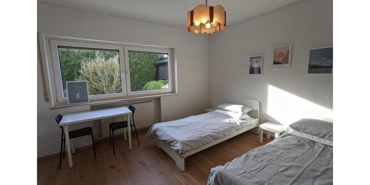 Etagenwohnung Dornstadt - 6 Zimmer, 120 m&sup2;, 15&euro; | Angebot:25872147