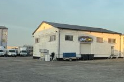 307 qm Lager- Logistikfläche direkt in Oranienburg zimmer