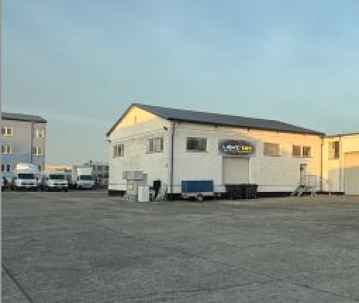 307 qm Lager- Logistikfläche direkt in Oranienburg zimmer