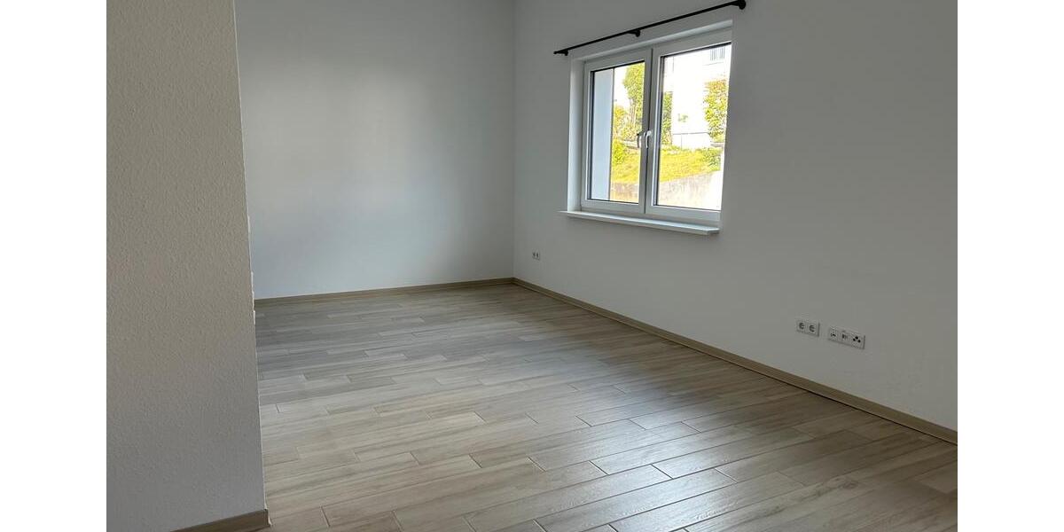 Erdgeschoßwohnung Grünberg - 2.5 Zimmer, 78 m&sup2;, 950&euro; | Angebot:26610189