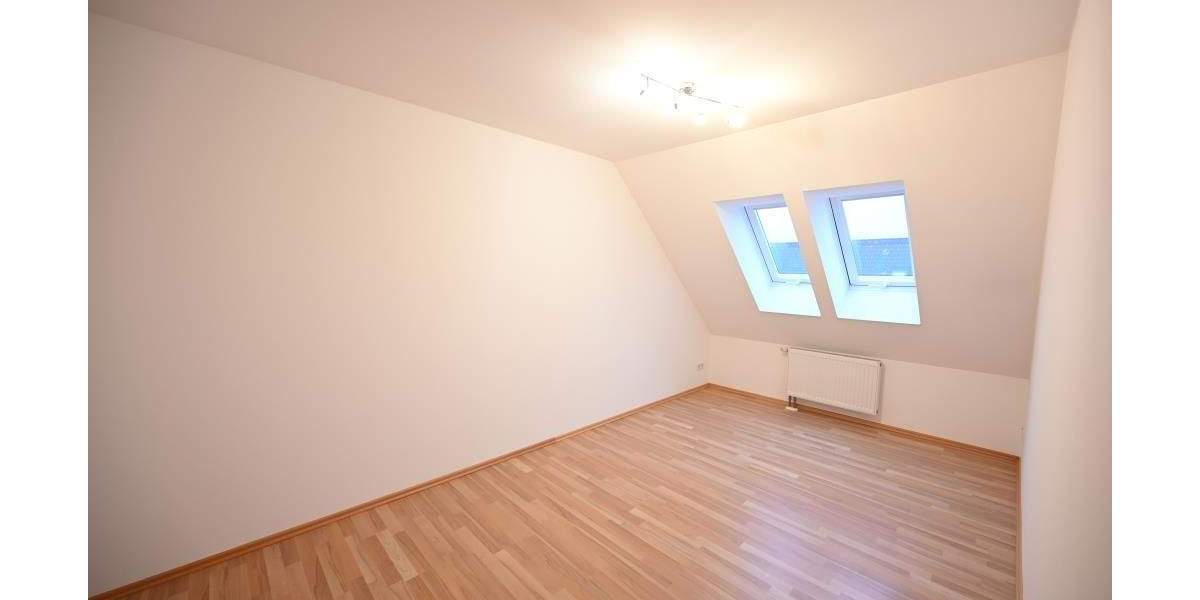 Gepflegte Doppelhaushälfte mit Doppelgarage in ruhiger Wohnlage! 92355 Velburg 4 zimmer