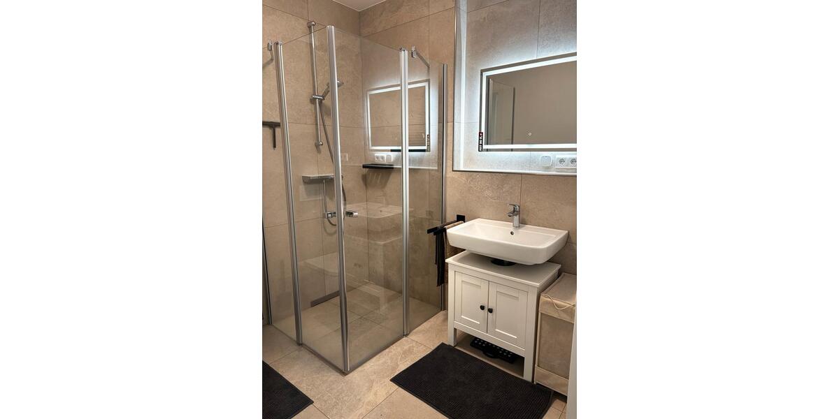 Etagenwohnung Schwarzheide - 2 Zimmer, 71 m&sup2;, 773&euro; | Angebot:25781854