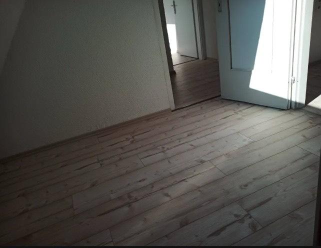Einfamilienhaus Balingen - 6 Zimmer, 130 m&sup2;, 1.410&euro; | Angebot:26483459