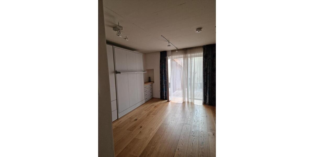 Erdgeschoßwohnung Bad Tölz - 2 Zimmer, 63 m&sup2;, 1.340&euro; | Angebot:24838274