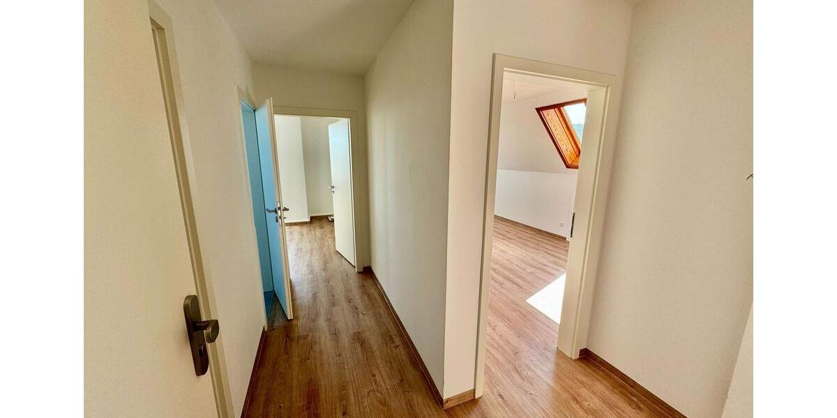 Dachgeschoßwohnung Rudolstadt - 2 Zimmer, 46 m&sup2;, 414&euro; | Angebot:26379718