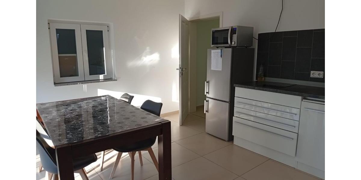 Wohnen auf Zeit Köln Lindenthal - 1 Zimmer, 40 m&sup2;, 500&euro; | Angebot:24527365