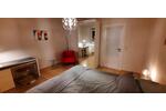 2,5-Zimmer Wohnung m. südwest Balkon, ruhig, hell (möbliert) zimmer