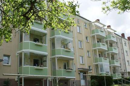 Wohnung zum Mieten in Zeitz 355 € 60 m²