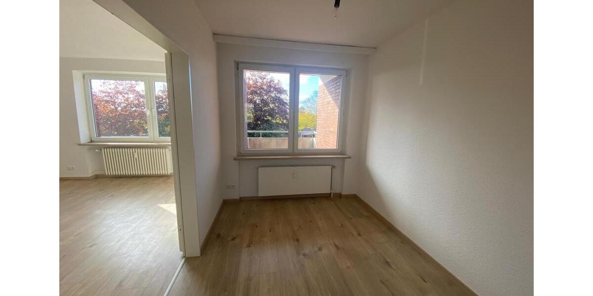 Etagenwohnung Bremervörde - 4 Zimmer, 90 m&sup2;, 649&euro; | Angebot:25167479