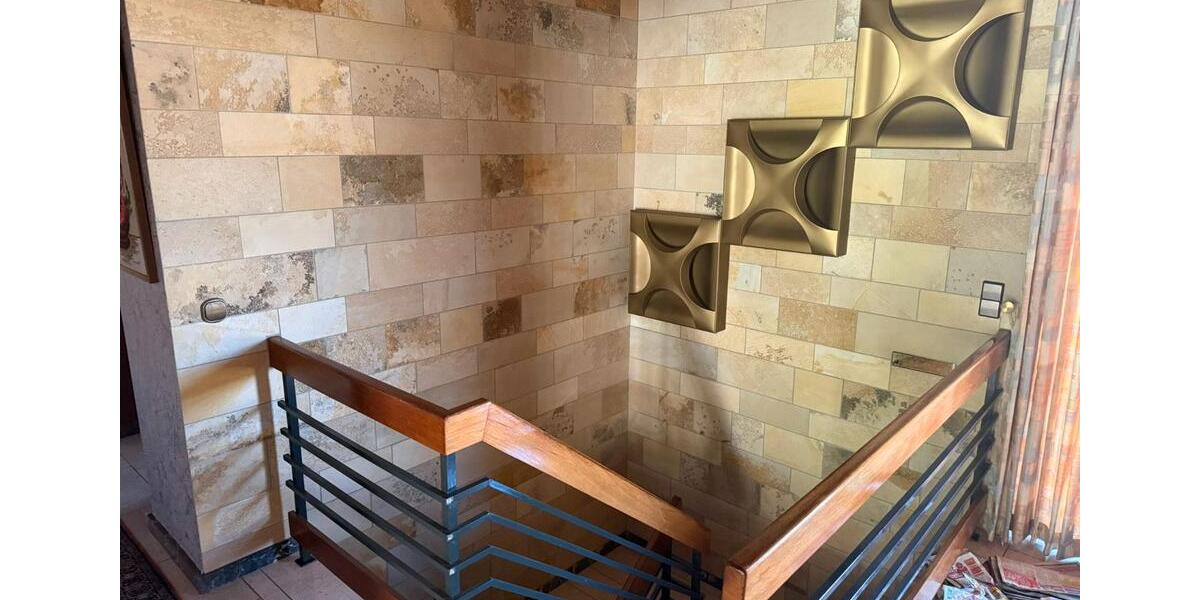 Bungalow Lage - 3 Zimmer, 150 m&sup2;, 1.600&euro; | Angebot:26295246