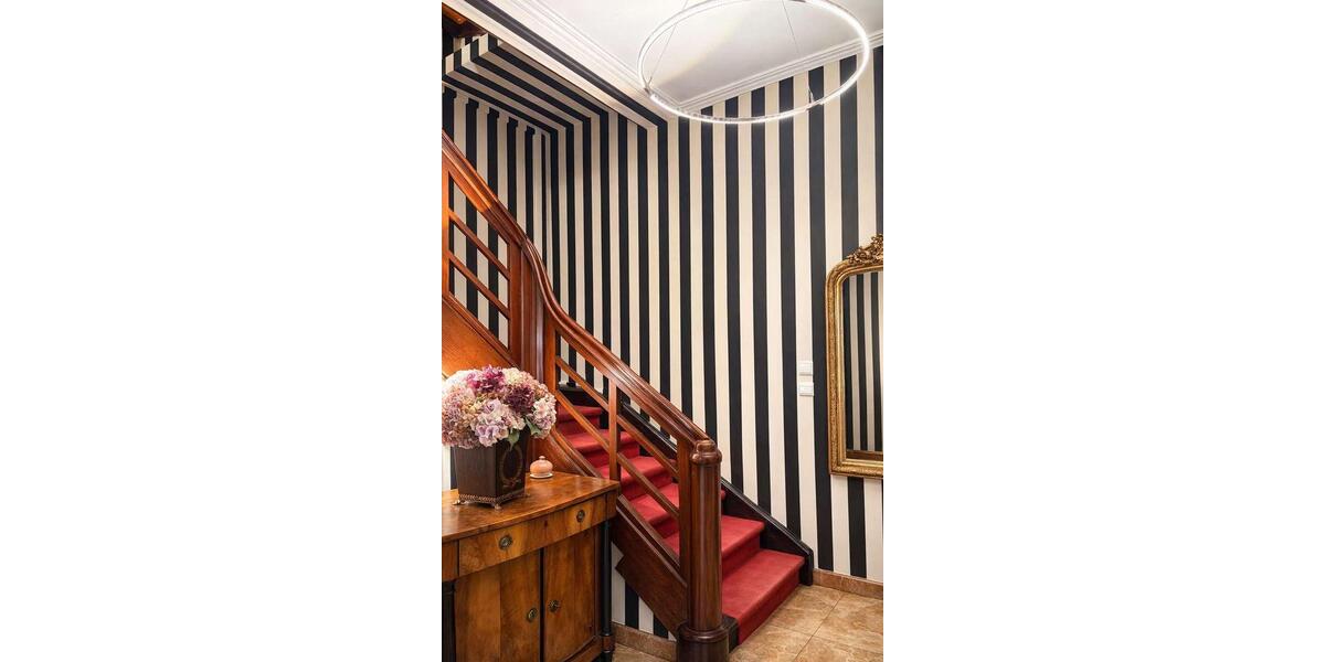 Etagenwohnung Heidelberg Neuenheim - 4 Zimmer, 130 m&sup2;, 2.750&euro; | Angebot:25146635