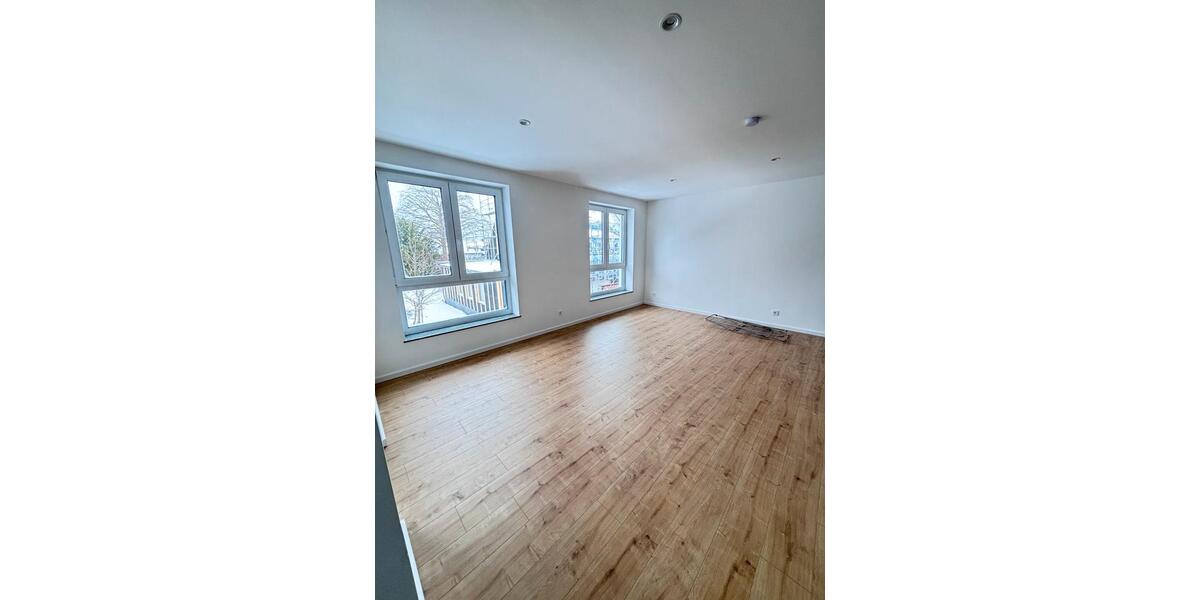 3-Zimmer Wohnung mit Loggia, 102 qm in Neuengeseke zu vermieten 3 zimmer