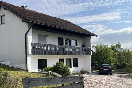 Freistehendes Einfamilienhaus in NailaLippertsgrün zu vermieten 7 zimmer
