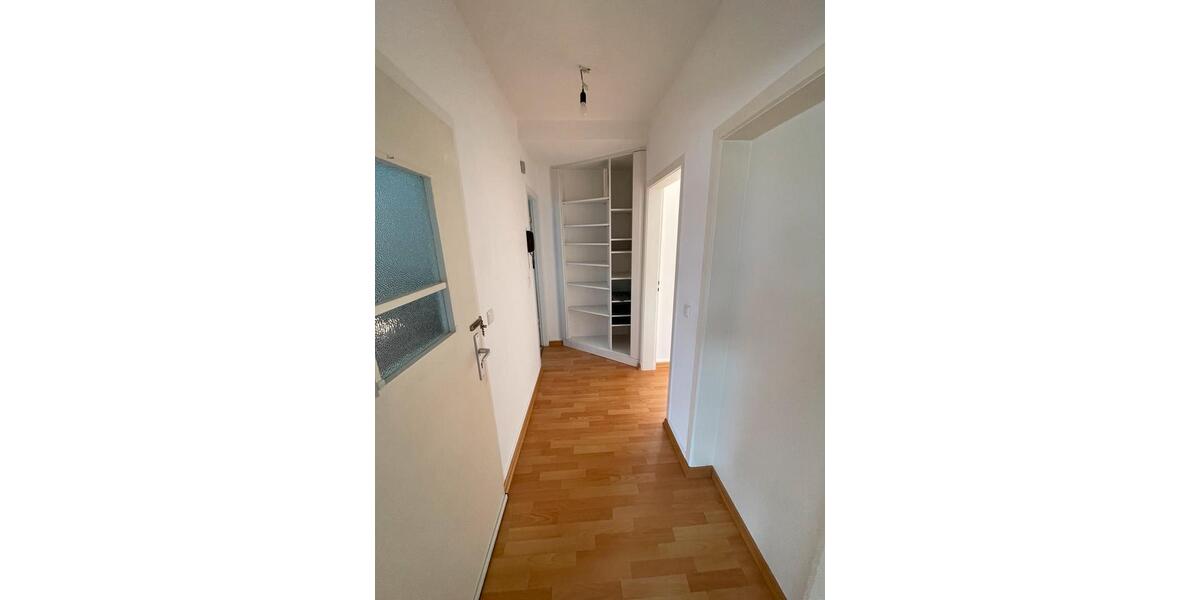 Etagenwohnung Bergisch Gladbach - 2 Zimmer, 60 m&sup2;, 790&euro; | Angebot:25182301