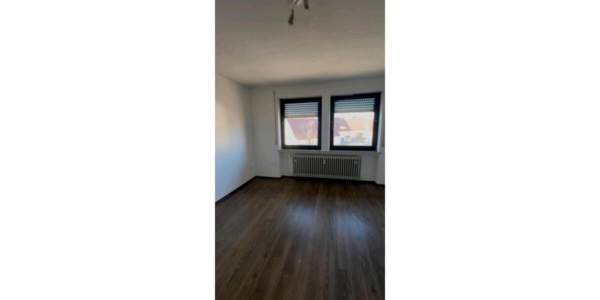 Etagenwohnung Meßstetten - 4 Zimmer, 120 m&sup2;, 1.150&euro; | Angebot:26399954