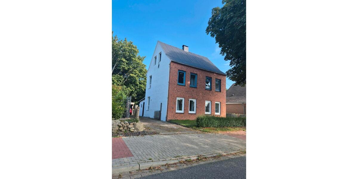 Einfamilienhaus Brunsbüttel - 5.5 Zimmer, 150 m&sup2;, 1.500&euro; | Angebot:24628780