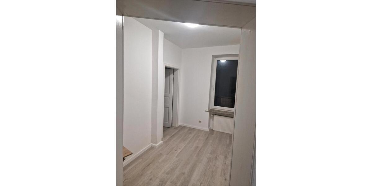 Erdgeschoßwohnung Nürnberg Gleißhammer - 4 Zimmer, 100 m&sup2;, 1.430&euro; | Angebot:25941777
