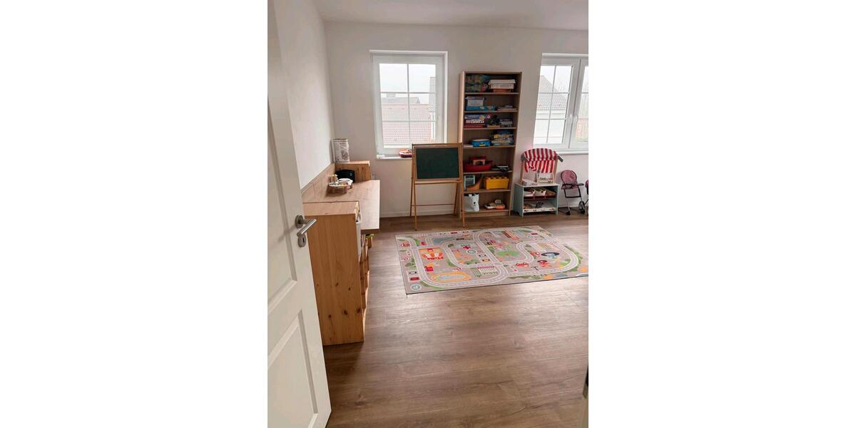 Etagenwohnung Ostercappeln - 5 Zimmer, 135 m&sup2;, 1.100&euro; | Angebot:24942208