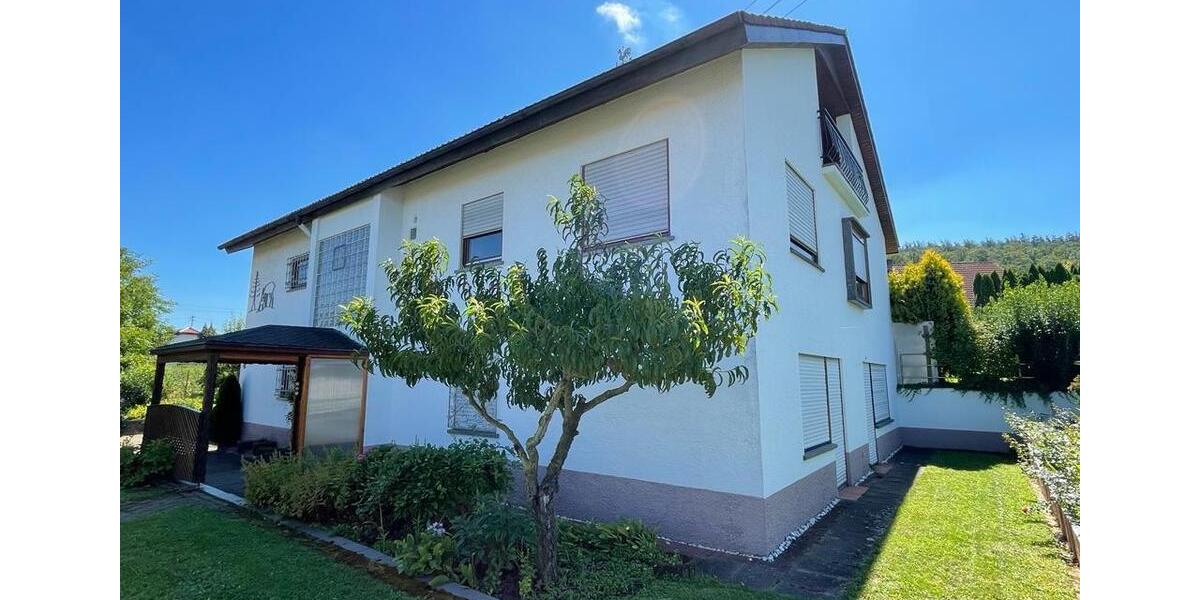 Erdgeschoßwohnung Neuenstadt am Kocher - 3 Zimmer, 100 m&sup2;, 1.100&euro; | Angebot:24719609