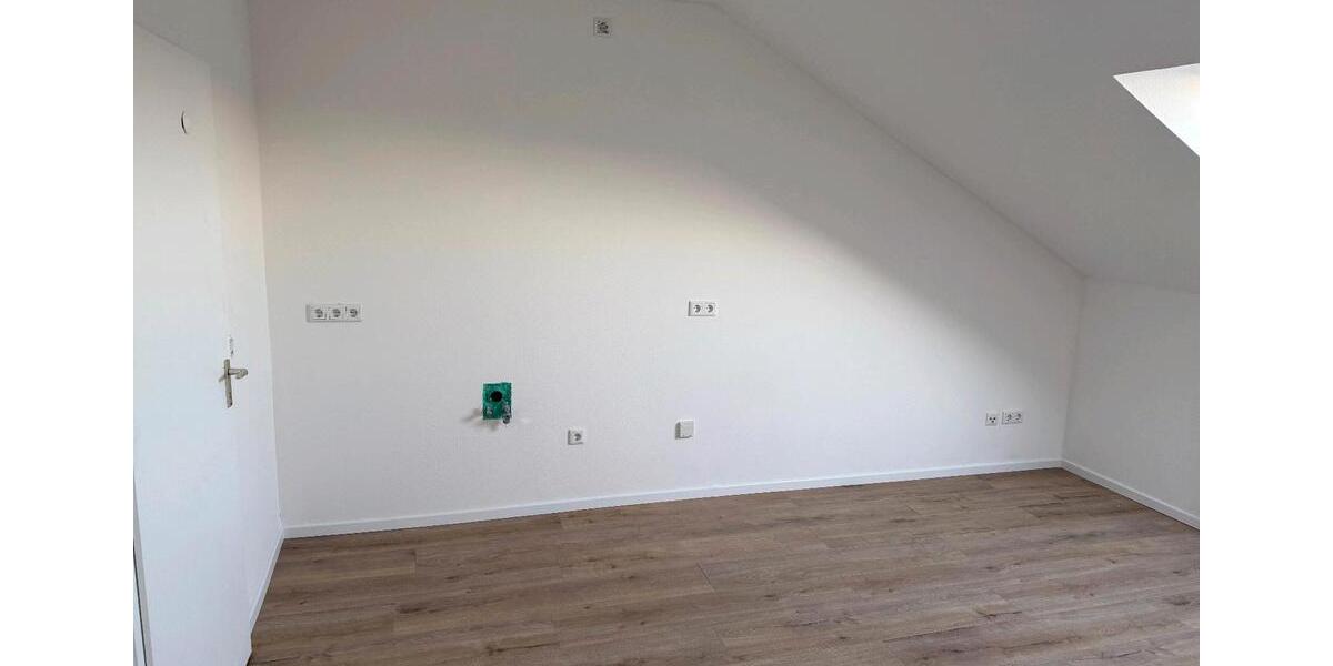 Dachgeschoßwohnung Bad Kissingen - 3 Zimmer, 75 m&sup2;, 900&euro; | Angebot:26327155