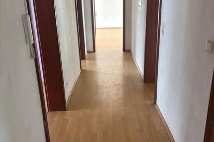 Großzügige 4-Zimmer-Wohnung in Northeim OT-Sudheim 1 zimmer