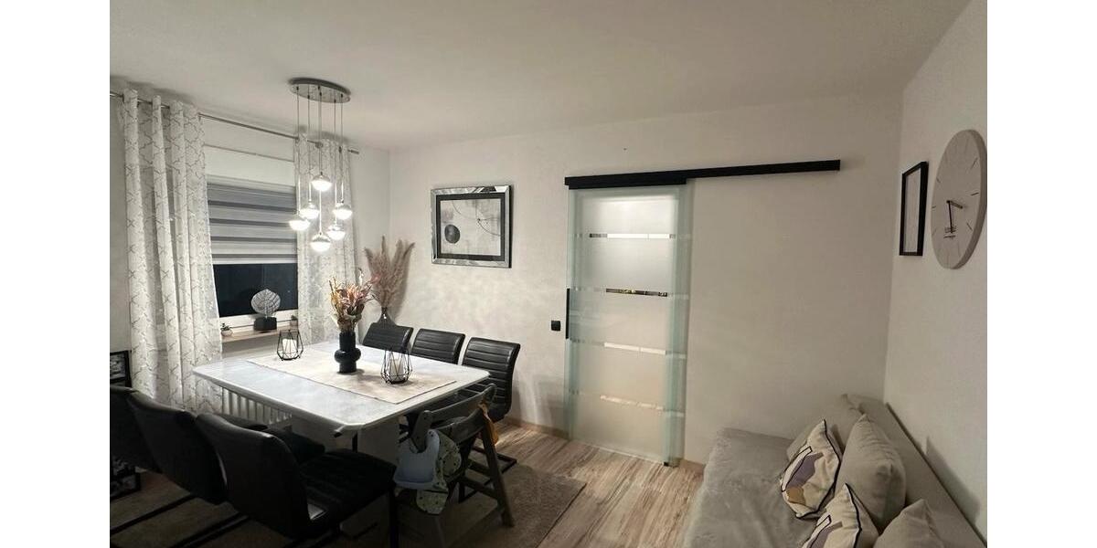 Etagenwohnung Neunkirchen Kohlhof - 4 Zimmer, 89 m&sup2;, 800&euro; | Angebot:24745400