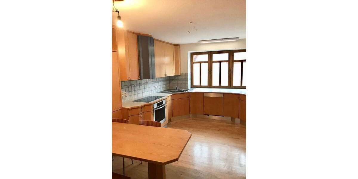 Etagenwohnung Gerolzhofen - 3 Zimmer, 93 m&sup2;, 698&euro; | Angebot:26722785