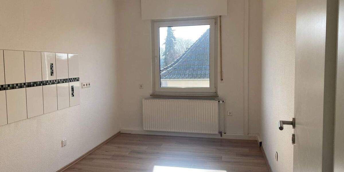 Etagenwohnung Hamm Braam-Ostwennemar - 3 Zimmer, 95 m&sup2;, 600&euro; | Angebot:25666200