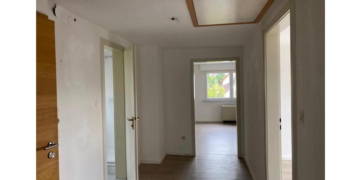 Dachgeschoßwohnung Altbach - 2 Zimmer, 61 m&sup2;, 700&euro; | Angebot:25062019