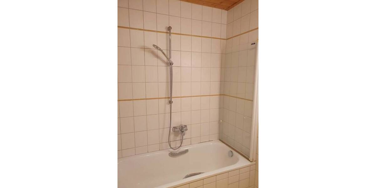 Etagenwohnung Burglengenfeld - 2 Zimmer, 76 m&sup2;, 532&euro; | Angebot:26276084
