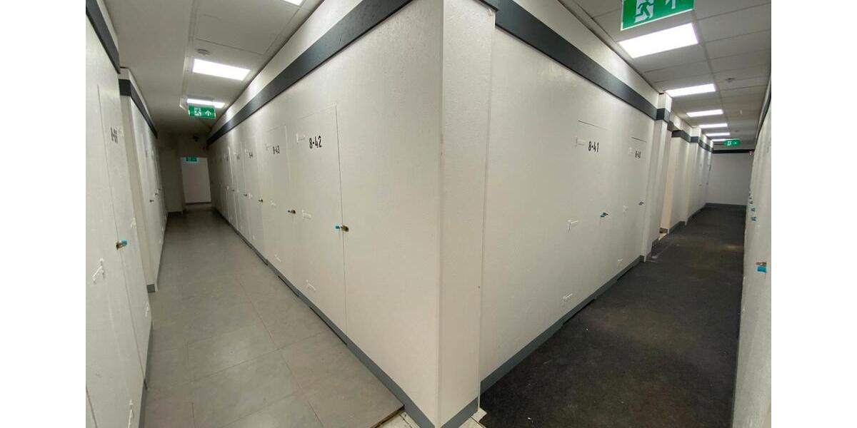 Lagerraum Selfstorage Halle Warenlager Lager Umzug Lagerbox x zimmer