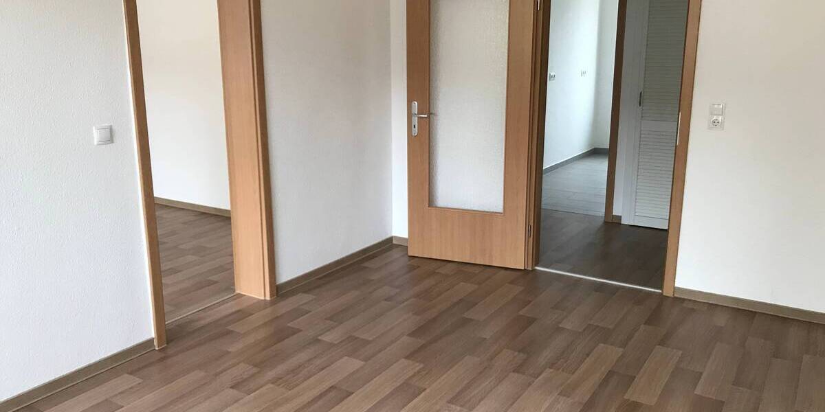 Etagenwohnung Bitterfeld-Wolfen Wolfen - 2 Zimmer, 46 m&sup2;, 323&euro; | Angebot:25822716