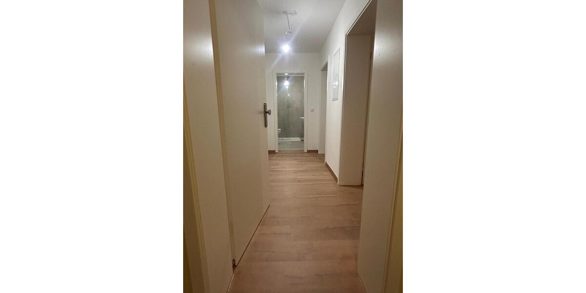 ERSTBEZUG: Kernsanierte, zentrale gelegene 3-Zimmer-Wohnung - perfekt für Paare oder WGs 3 zimmer